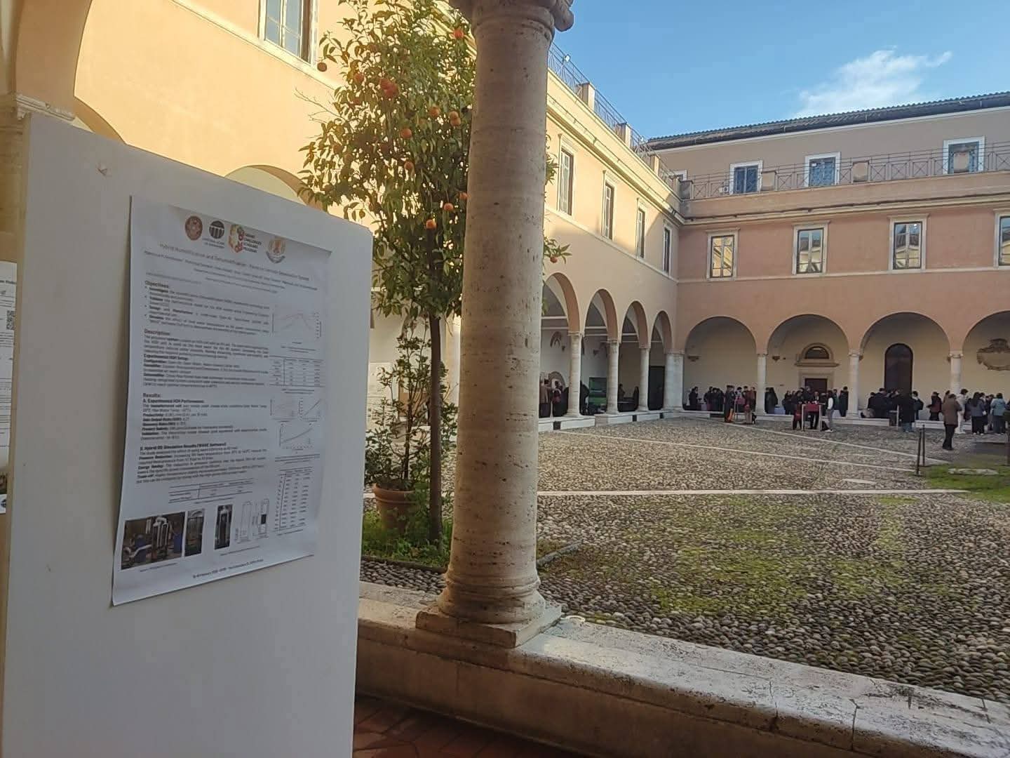 كلية الهندسة بجامعة المنصورة تحقق إنجازًا دوليًا بمشروع مبتكر لتحلية المياه بالطاقة المتجددة في مؤتمر عالمي بروما