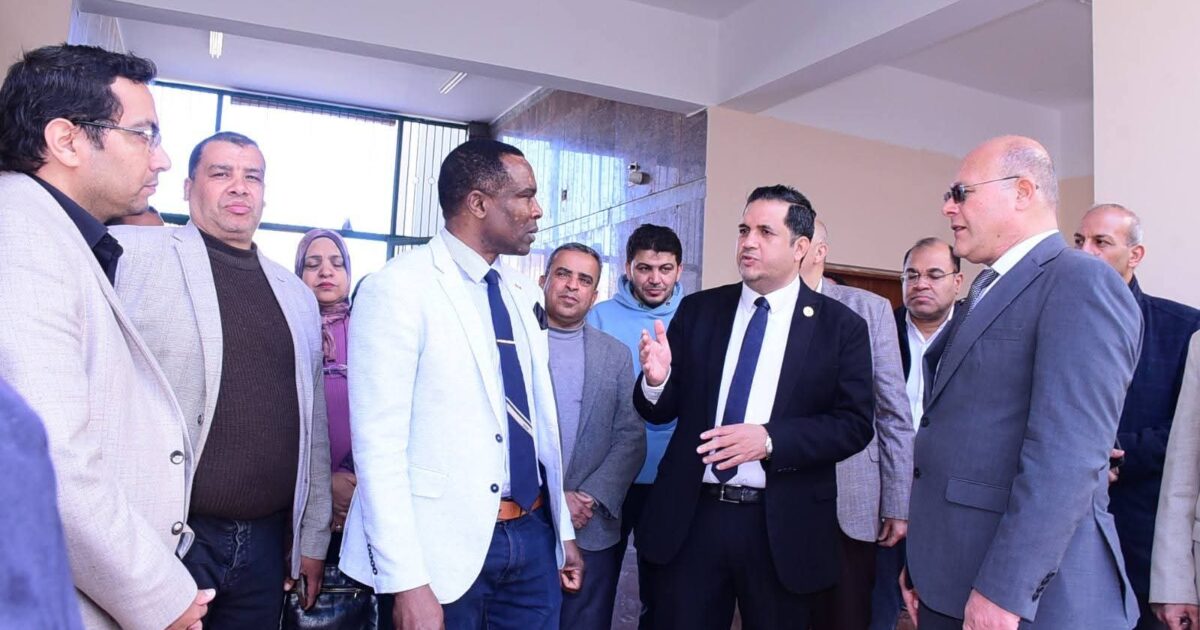 جولة ميدانية لجامعة ووسونج الكورية بكليات الهندسة والحاسبات والتكنولوجيا بجامعة سوهاج لبدء تفعيل بروتوكول التعاون المشترك