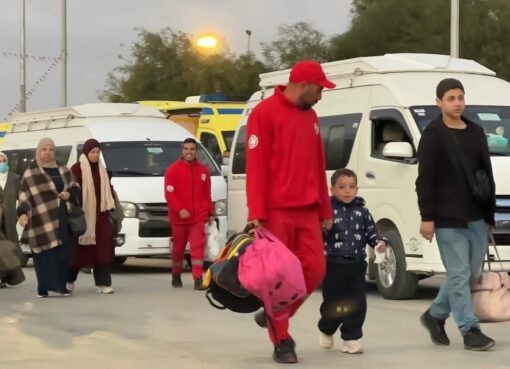 الهلال الأحمر المصري يواصل دعمه الإنساني للجرحى الفلسطينيين عبر معبر رفح