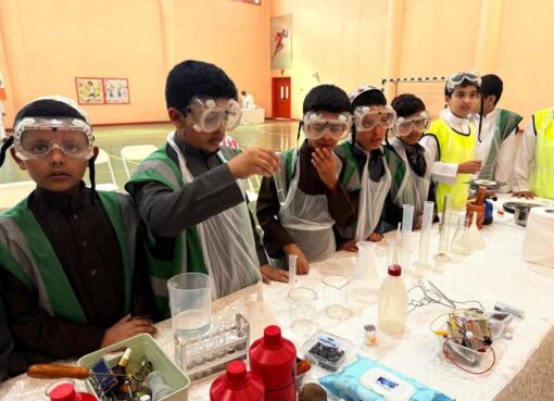 تعليم الطائف يستهدف 800 طالب وطالبة بورش علمية وتقنية في منهجية stem  ضمن فعاليات يوم التأسيس