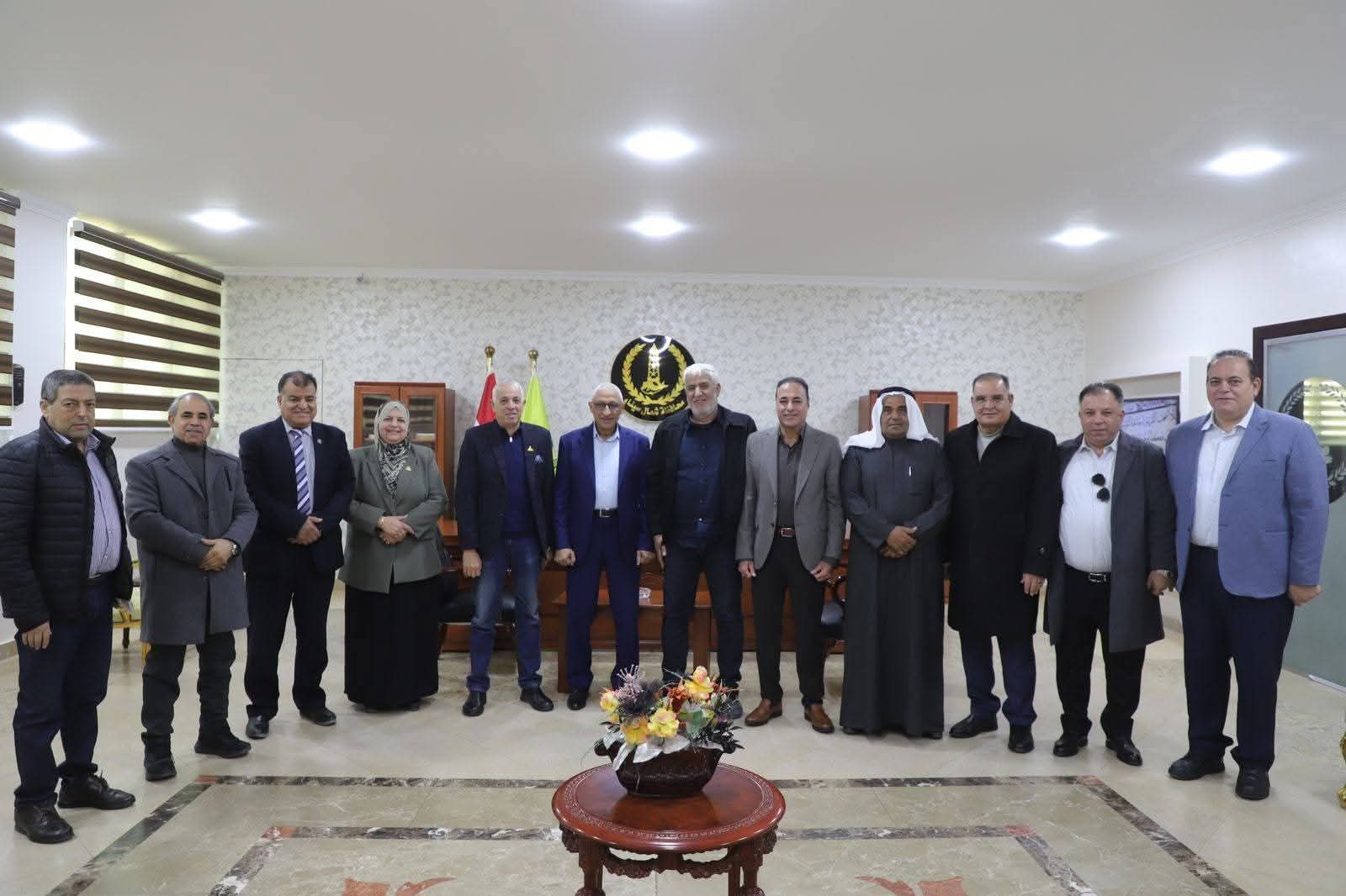 محافظ شمال سيناء يلتقي نواب البرلمان لبحث احتياجات المواطنين وتعزيز التنمية