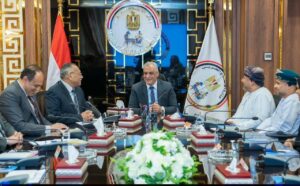 الإنتاج الحربي يبحث شراكة مصرية عمانية