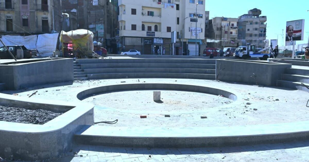 محافظ البحيرة تتفقد أعمال تطوير ميدان المحطة بدمنهور