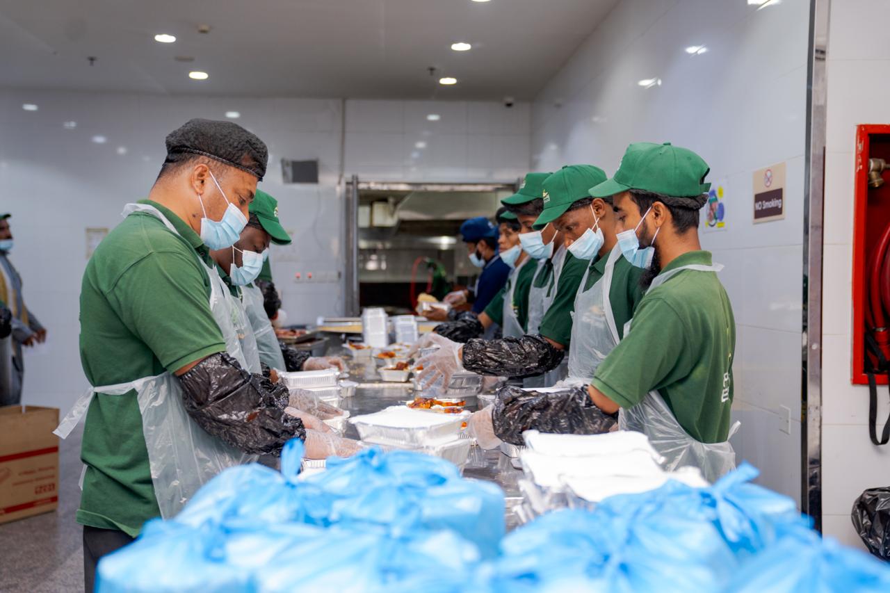 "إكرام الجود" تكثّف مبادراتها لخدمة ضيوف الرحمن في شهر رمضان المبارك