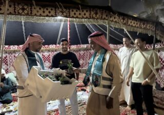 مكاتب البيئة بالليث ورنية ورابغ تحتفي بيوم التأسيس بمبادرات لتوزيع الشتلات