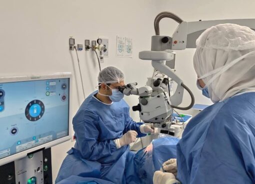 بورسعيد تنقذ بصر بحار أوكراني بجراحة عالمية تعزز السياحة العلاجية.