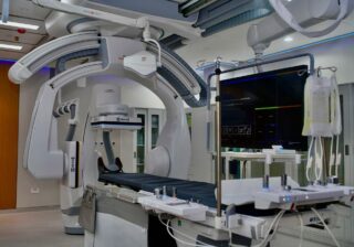 إنقاذ حياة شاب عشريني من نزيف حاد بالطحال عبر الأشعة التداخلية في «طبية مكة»