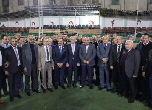 إفتتاح وزير الكهرباء والطاقة المتجددة للدورة الرمضانية لكرة القدم مع مشاركته إفطار العاملين بشركات الكهرباء 