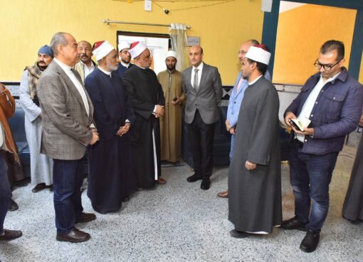 محافظ أسيوط يتفقد منطقة الوعظ ولجنة الفتوى ويؤكد دعم الخطاب الديني وخدمات الإرشاد الأسري