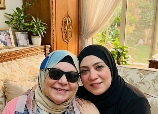 الأم: رمز الحب والتضحية