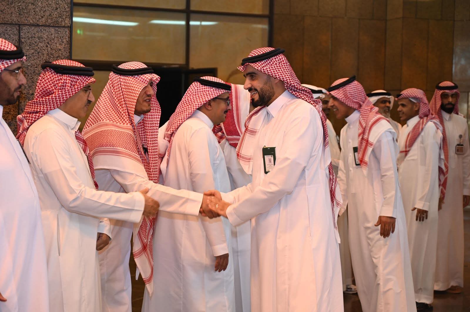 بيئة مكة تحتفل بعيد الفطر وتعزز روح التآلف بين منسوبيها