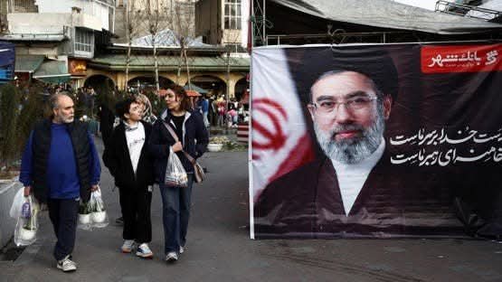 إيران تطمئن بشأن صحة المرشد.. وتحذر واشنطن من اختبار قدراتها الدفاعية