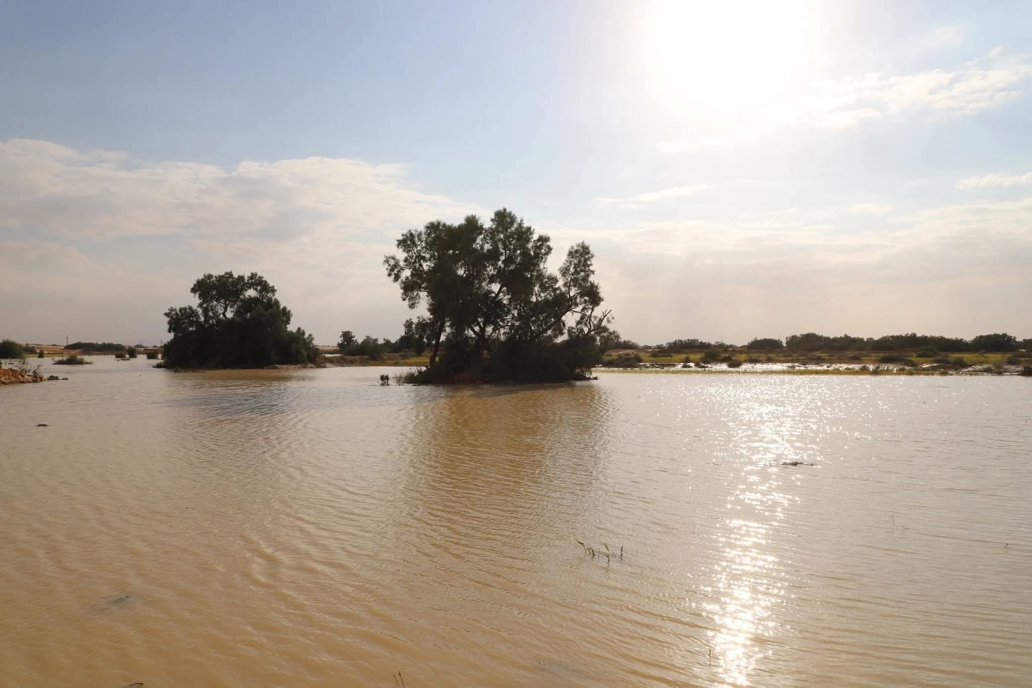 استقرار نسبي للأحوال الجوية في جنوب رفح بالعريش بعد السيول