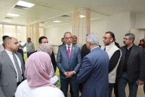 محافظ الجيزة يتفقد التجهيزات النهائية داخل مستشفى بولاق الدكرور قبل افتتاحها رسمياً 