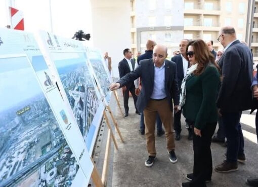 منال عوض ومحافظ الإسكندرية يتفقدان كوبري الفريق أول سليمان عزت ومحاور مرورية حيوية بالمحافظة