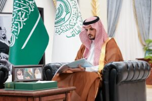الأمير فواز بن سلطان يطلع على جهود مركز تلفزيون الطائف..
