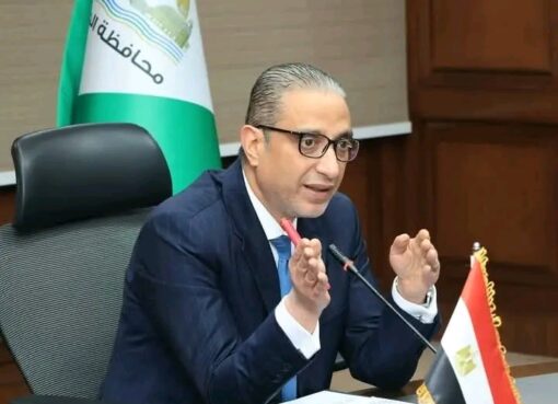 محافظ الجيزة يقرر تطبيق نظام العمل عن بُعد يوم الأحد أسبوعيًا