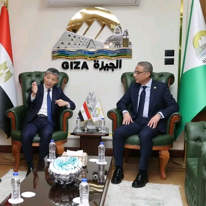 محافظ الجيزة يلتقي السفير الصيني لبحث سبل تعزيز التعاون المشترك