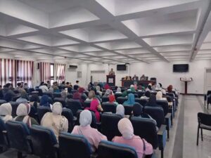 كلية التربية بجامعة دمنهور تعقد ندوة توعوية موسعة حول "آليات ترشيد استهلاك الطاقة" دعمًا للتوجهات القومية في الاستدامة