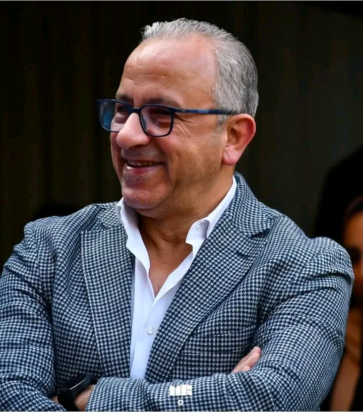 رئيس جامعة العاصمة يهنئ الدكتور محمود حامد لتوليه رئاسة قطاع الفنون التشكيلية