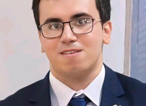 تحسين تشغيل الخانق الذكي تحت عدم يقين الجريان متعدد الأطوار