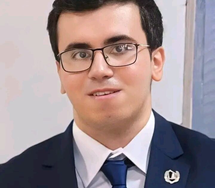 تحسين تشغيل الخانق الذكي تحت عدم يقين الجريان متعدد الأطوار