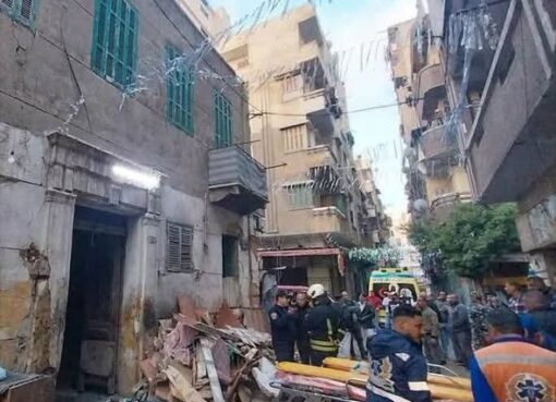 سقوط سقف احد