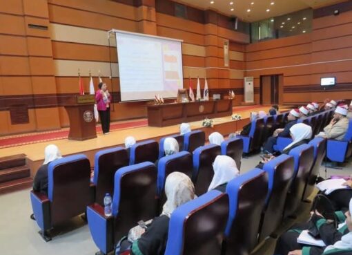 نائب وزير الصحة: تعزيز الوعي الصحي من خلال تدريب الأئمة والواعظات لتعزيز الوعي بالقضية السكانية والصحة الإنجابية 