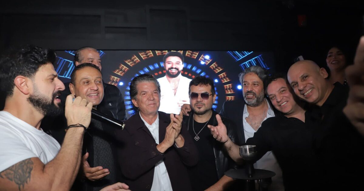 رجل الأعمال فايز أباظة يحتفل بعيد ميلاده في سهرة نيلية ساحرة بحضور النجوم