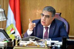 محافظ الدقهلية يصدر حركة تدوير لعدد من رؤساء المراكز والمدن والأحياء لتنشيط العمل والاستفادة من الخبرات .