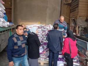 الزراعة تضرب بيد من حديد: تفتيش مفاجئ على مصانع ومخازن الأعلاف"