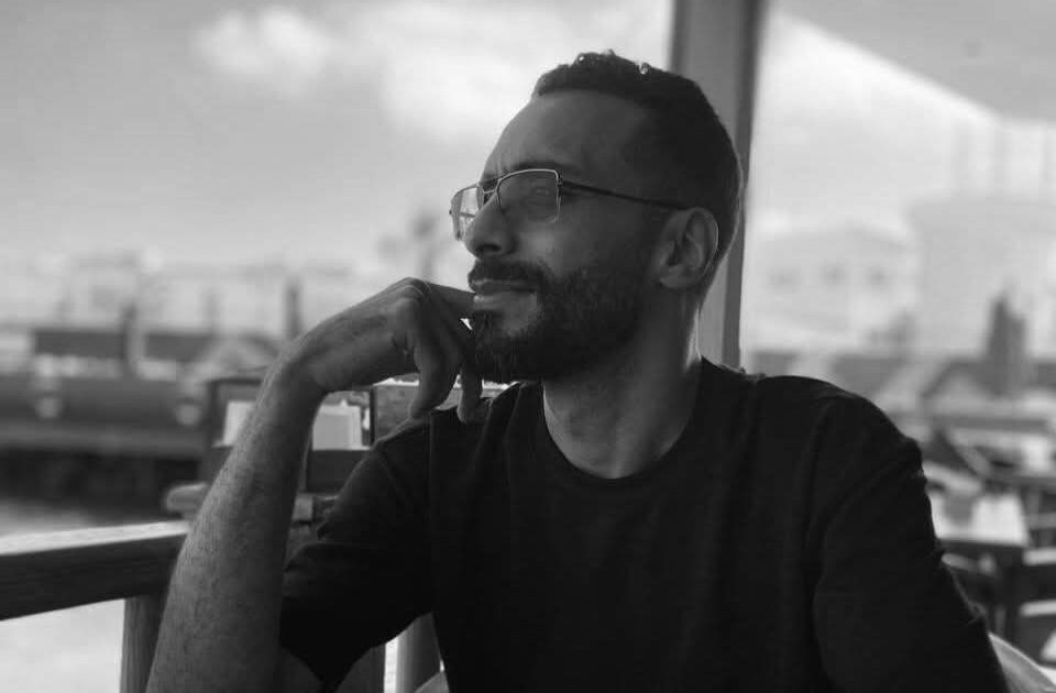 الكاتب جمال مختار: مافيا الشهادات الوهمية.. حين تُباع "الأوهام" في قوالب أكاديمية!