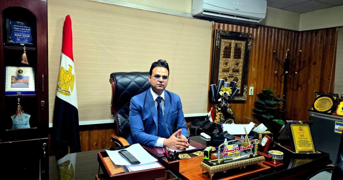 تغييرات مفاجئة في صحة سوهاج.. دويدار يدفع بقيادات جديدة لتطوير الخدمات