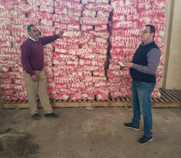 ضبط ٥٦ مخالفة للمخابز البلدية ومستودعات توزيع اسطوانات البوتاجاز بمنشأة القناطر