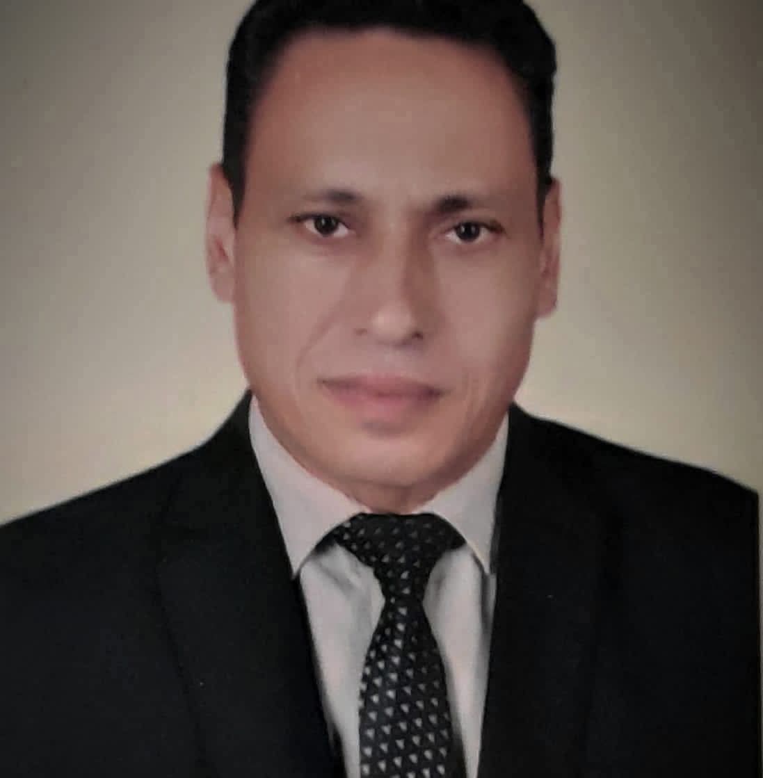 نَسَائِمُ الْحَنِينِ