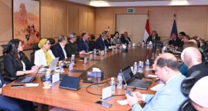 وزير السياحة والآثار يترأس اجتماع مجلس إدارة هيئة المتحف المصري الكبير