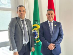 مناقشة تفعيل المبادرات الصحية داخل مراكز التأمين الصحي الشامل بالإسماعيلية 