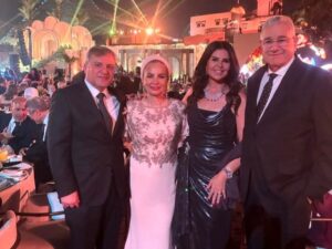 بحضور رجل الأعمال علاء سكجها.. عمرو دياب يشعل زفاف ابنة المنتج محمد السعدي