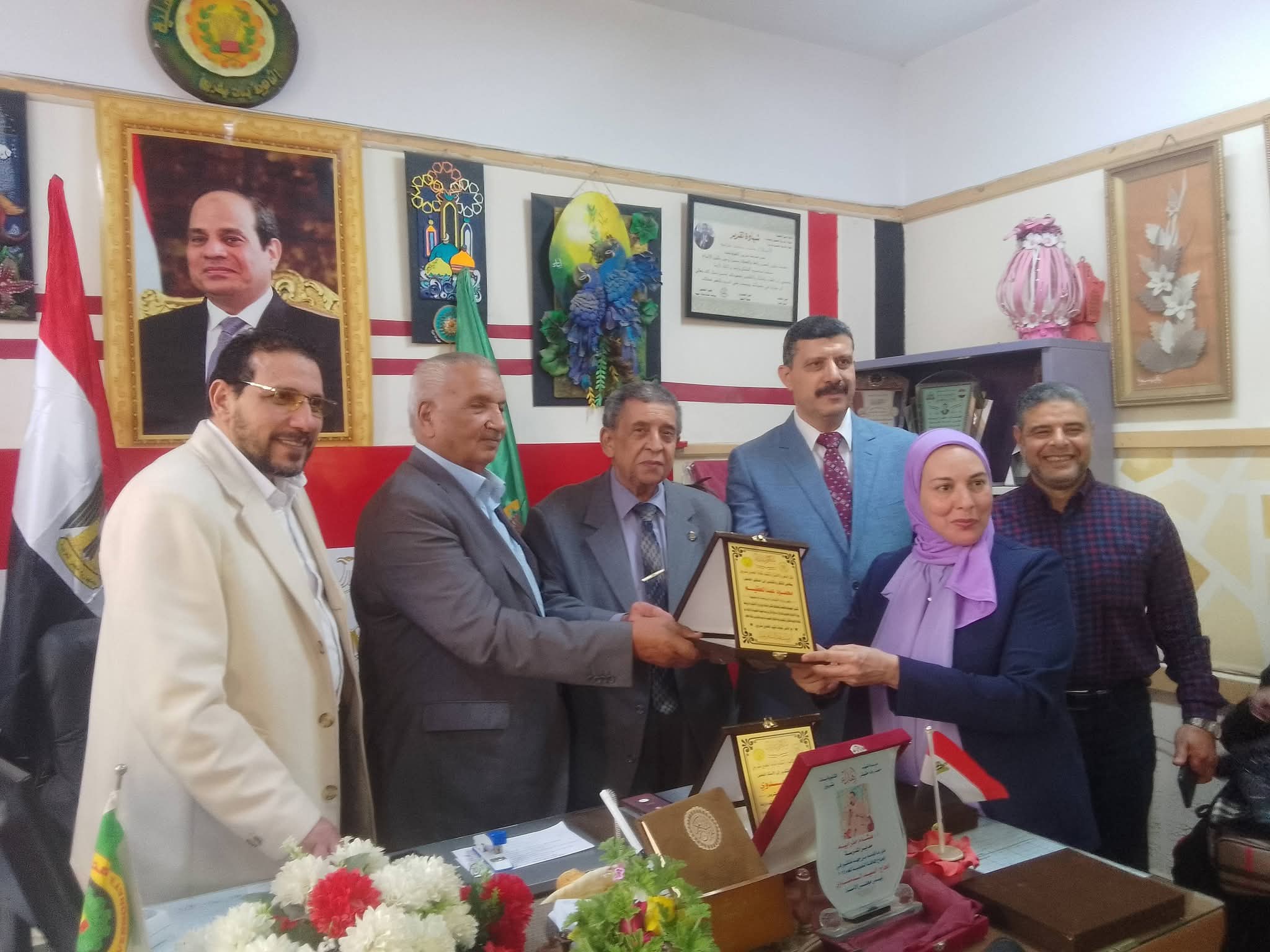 القافله التعليمية لطلاب الشهادة الثانوية بمدرسة الشهيد أحمد رضا حشيش الثانوية بشربين