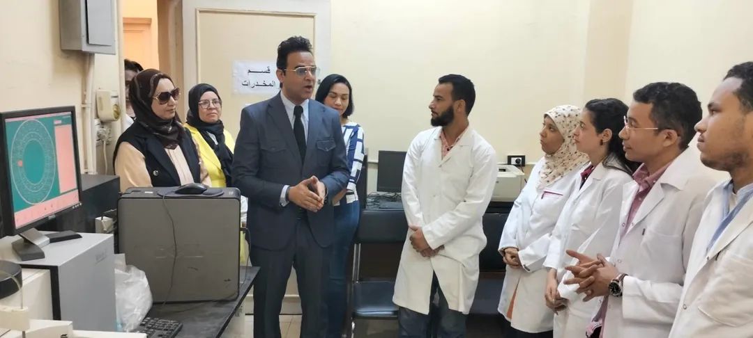 "دويدار" يعلن إنشاء أول معمل إقليمي للصحة العامة بالمحافظة