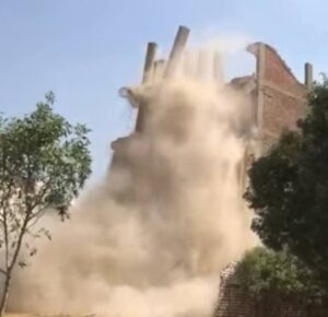 هنا كان بيت.. استغاثة أهالي الجناين أبو عارف بالسويس بعد إزالة منازلهم: "الناس دي تروح في