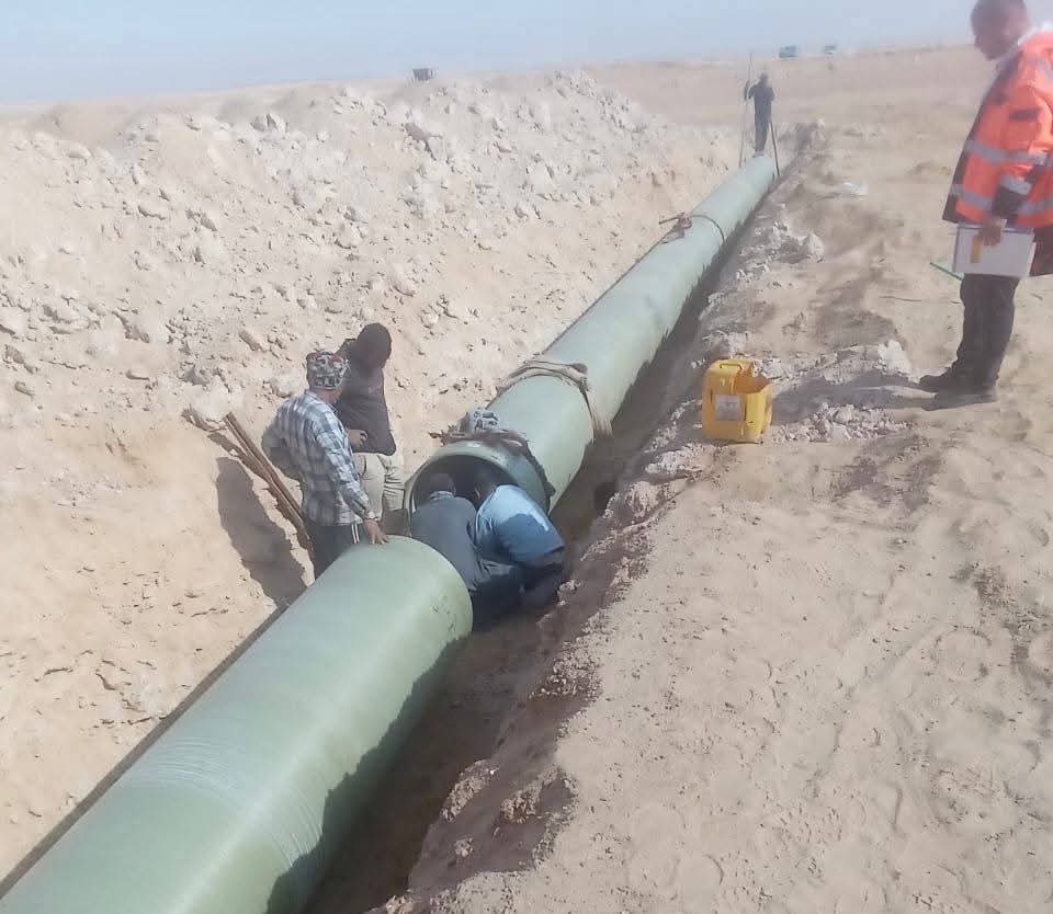 وزيرة الإسكان تتابع موقف تنفيذ مشروعات المرافق والطرق بالمناطق الصناعية في مدينة أكتوبر الجديدة