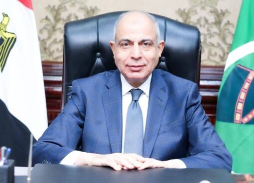 محافظ المنيا يهنئ الرئيس السيسي بعيد تحرير سيناء 