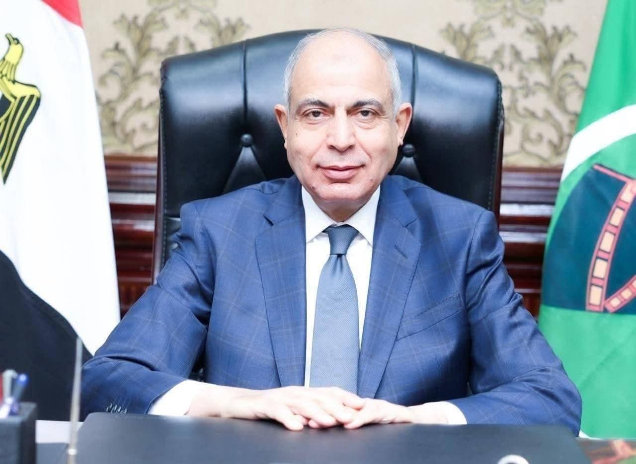 محافظ المنيا يهنئ الرئيس السيسي بعيد تحرير سيناء 