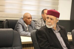 الأديب سالم العبار في “سلسلة موانسات الدولية”