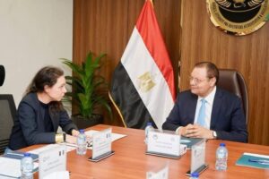 رئيس هيئة الاعتماد والرقابة الصحية يستقبل وفدا فرنسيا رفيع المستوى من الوكالة الفرنسية للخبرة الفنية الدولية والوكالة الفرنسية للتنمية