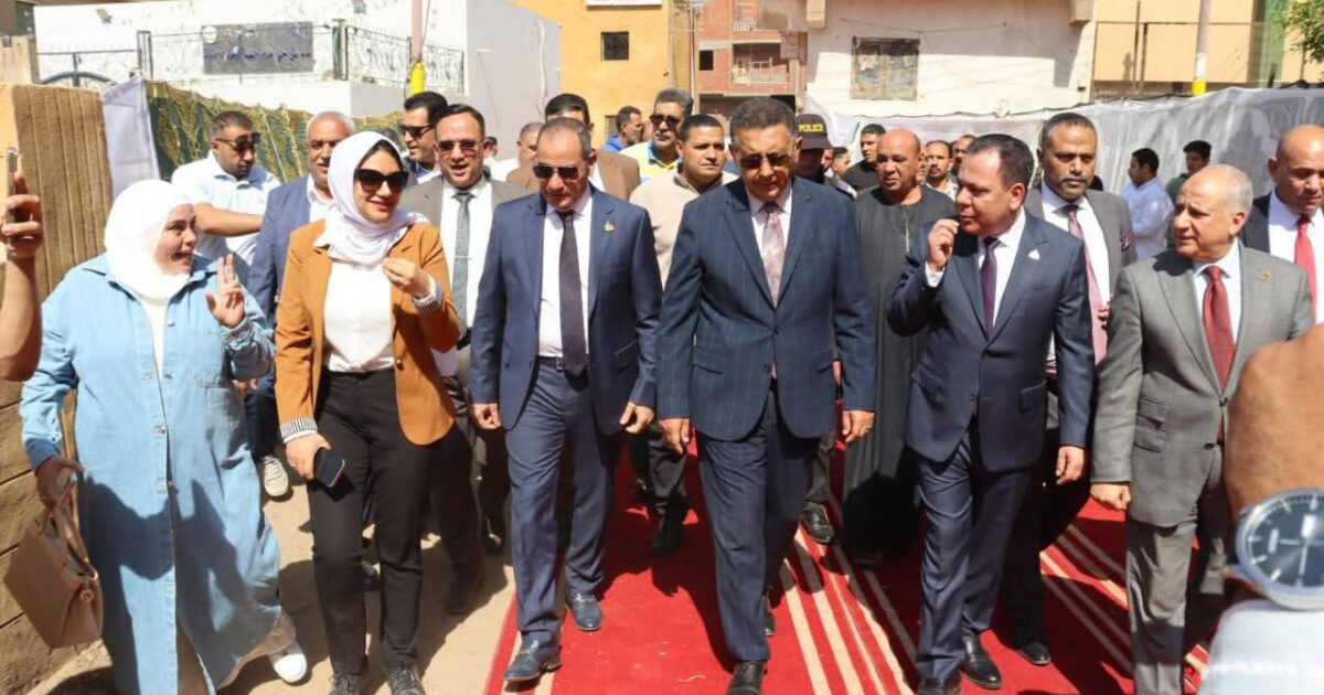 محافظ القليوبية يفتتح المركز التكنولوجي بقرية "ميت حلفا" بمركز قليوب