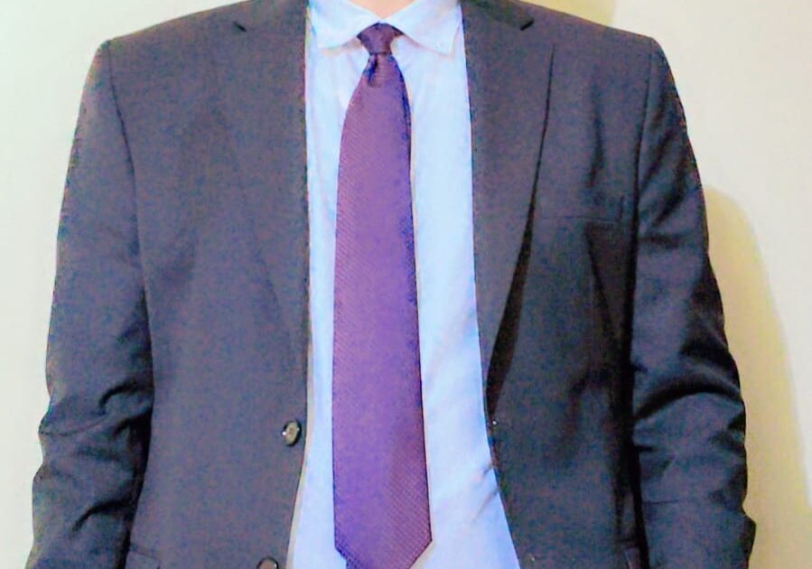 إمبراطورية على حافة الهاوية