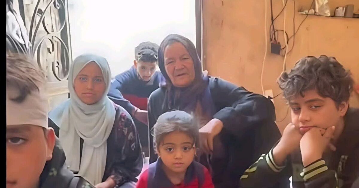 أطفال بلا مأوى آمن مأساة إنسانية تستدعي تدخلًا عاجلًا لإنقاذ ثمانية أطفال من الضياع