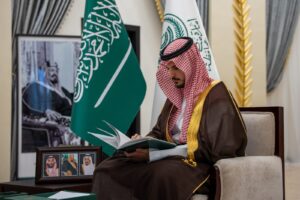 محافظ الطائف يدشن حملة السلامة لصيف 2026 لتعزيز حماية الزوار بالمواقع السياحية